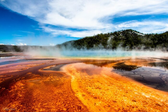 Signature Yellowstone + Grand Teton | 5-Day Glamping/Lodging Trip